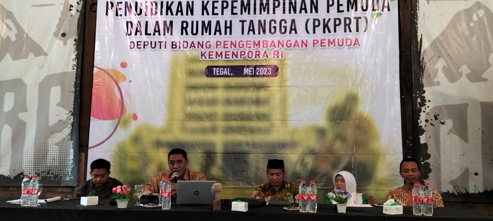 Kemenpora Ajak Fatayat NU Tegal Mensosialisasikan Program Pemuda Dalam Rumah Tangga (PKPRT)