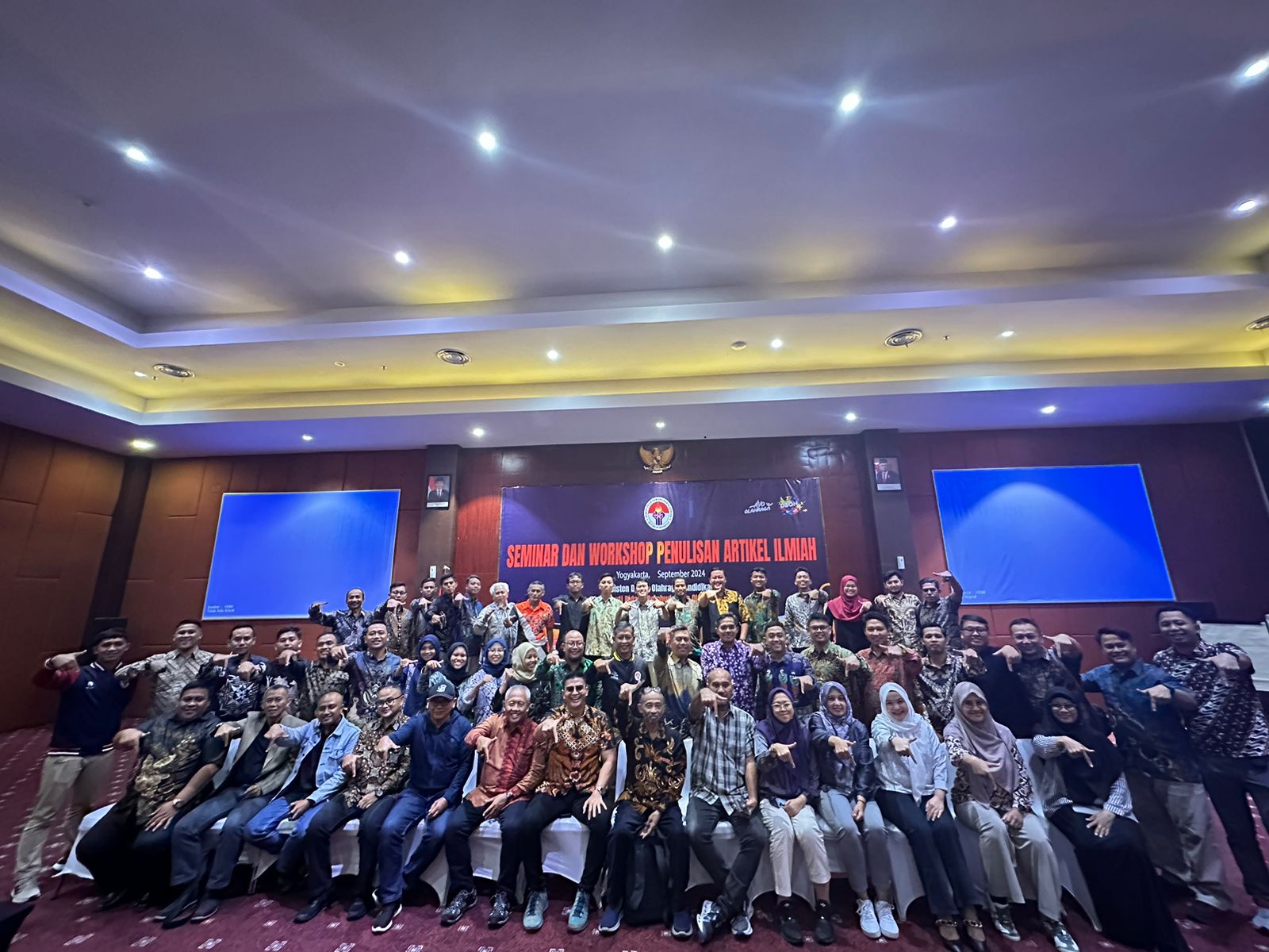 Kemenpora Adakan Seminar dan Workshop Penulisan Artikel Ilmiah bagi Guru PJOK dan Mahasiswa Olahraga