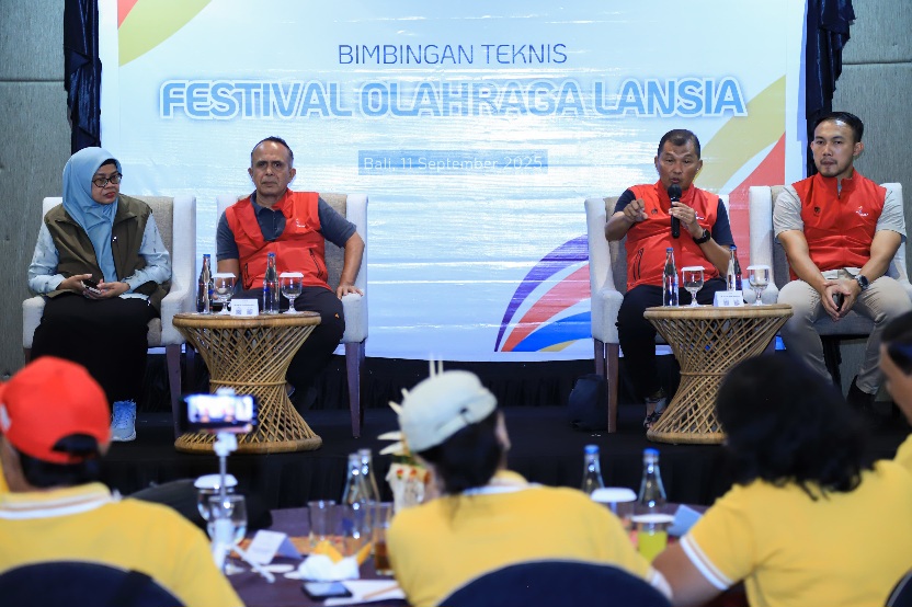 Tetap Sehat di Usia Senja, Lansia Dibekali Tes Kebugaran di Denpasar